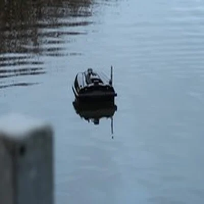 WAVERUNNER ATOM used bait boat with gps