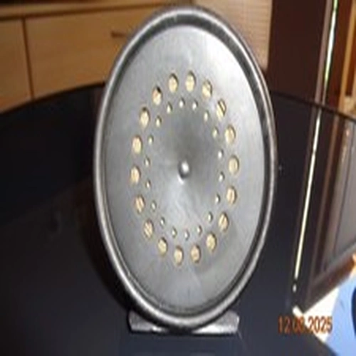 HARDY 'THE PERFECT'  3 5/8" FLY REEL C/W SMOKED AGATE LINE GUIDE.