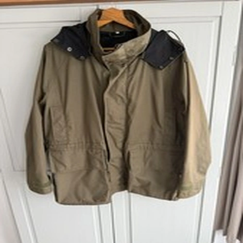 Men’s Forester Coat - Medium. Olive Green.