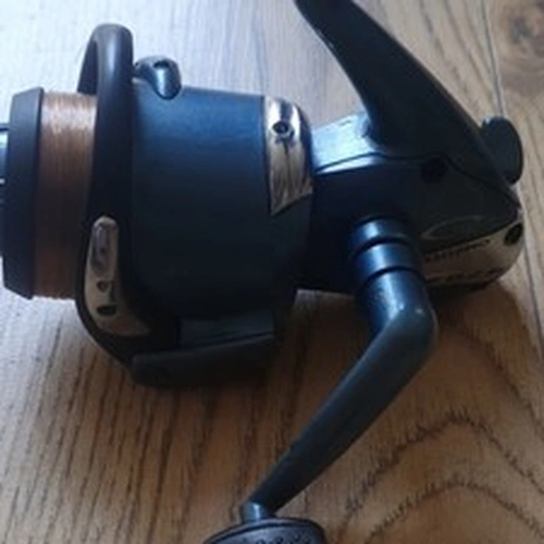 Mitchell Quartz 330 Pro Feeder Spinning Reel Front Drag Black Pre-Spooled