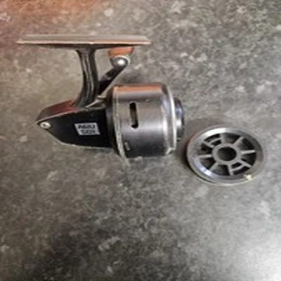 Abu 501 Closed Face Reel Vintage Left Hand