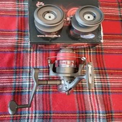PLINEAF VIGOR LN 70 FRONT DRAG  Reel FULL WORKING ORDER X 3 BEARINGs LITTLE USED