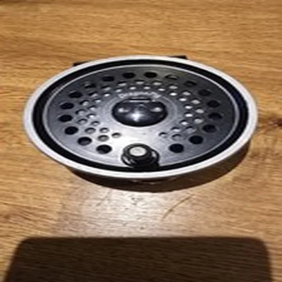 Leeda DRAGONFLY king-size Fly Reel. Great Condition, Backing And original Box