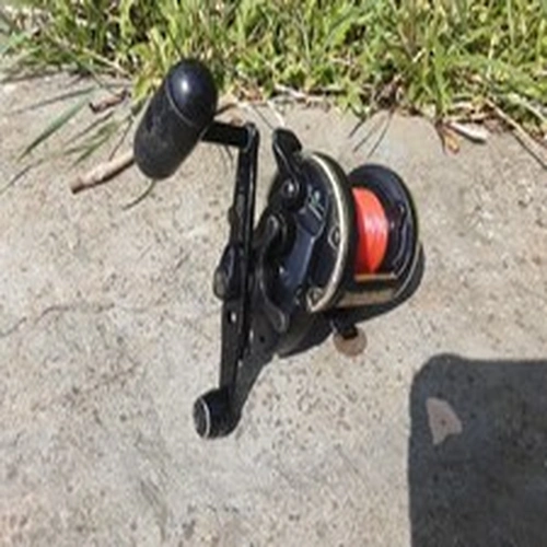 Daiwa SL205h Beach  Reel.  Good Working Order