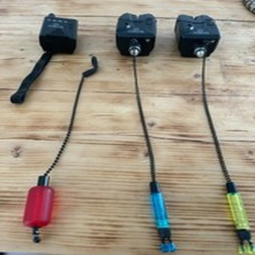 Angling Pursuits Bite Alarms & Receiver, inc bobbins .
