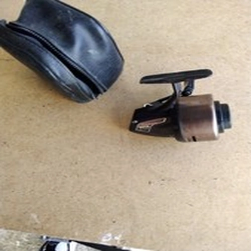 Vintage Shakespeare Match Closed Face Reel