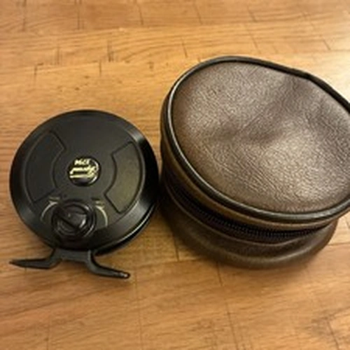 PFLUEGER SUPREME 2794 BROOK TROUT FLY REEL WITH CASE