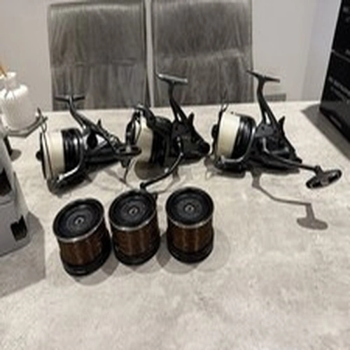 Shimano Big Baitrunner Ci4+ LC 14000 XTB Spinning Fishing Reel with Spare Spool