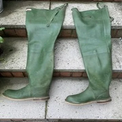 Uniroyal Keenfisher Vintage Studded Rubber Waders Size 10 Lovely 