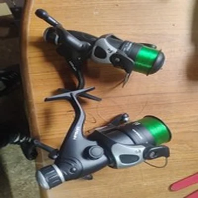 X2 Hunterpro feeder Reels And Reel Case