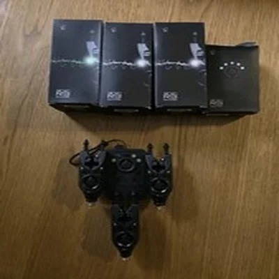 Nash R3  3 Rod Bite Alarm Set With Receiver