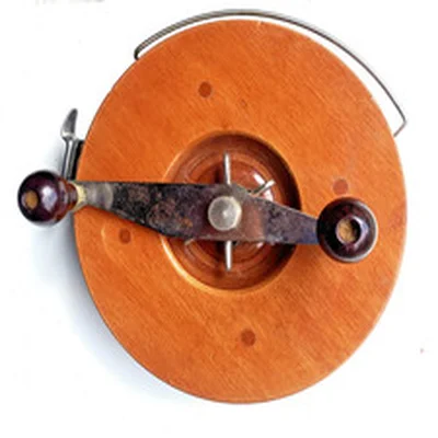 9 inch ALVEY  925/C22/7 SNAPPER REEL, STAR DRAG SOLID WOOD AND STAINLESS EX CON.