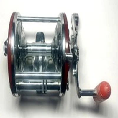 VINTAGE PENN PEER 209LH (MS) LEVELWIND REEL. SCARCE LEFT HANDED WITH BOX ETC ETC