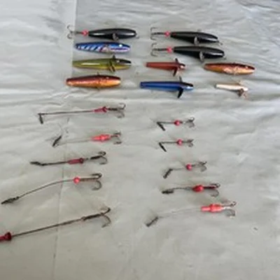 10-Pack Fishing Hooks and Minnow Lures Set Crankbaits Tackle