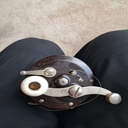 USED FISHING REEL  PENN NO 78