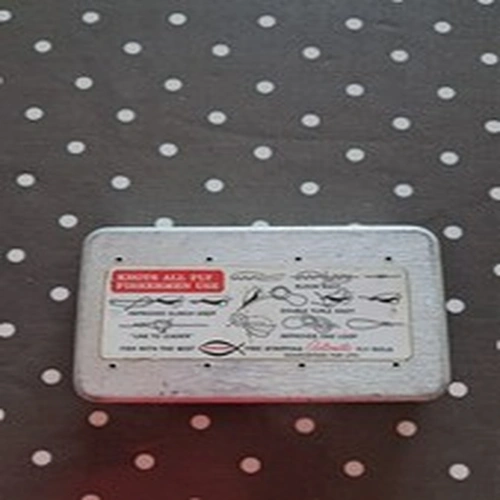USED FISHING FLY CASE