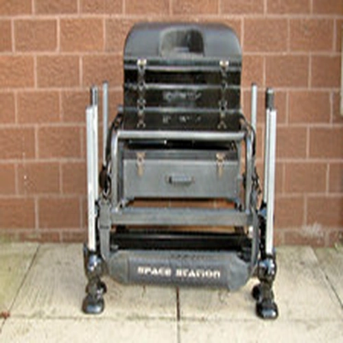 Preston Space Station seat box