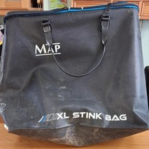 Map XL Fishing Stink Bag - Black/Blue