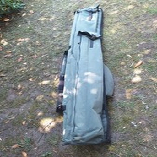 Chub 3+3 Rod Holdall Spine Included