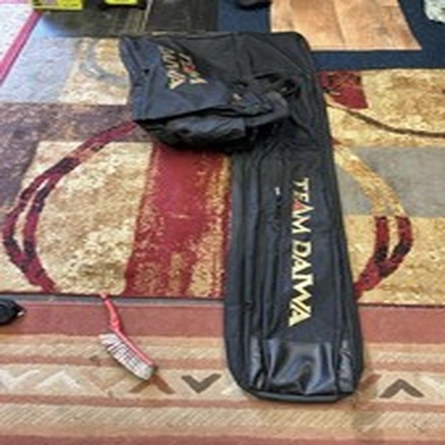 Daiwa Team Large Holdall and Large Net/Tray Bag Black Fishing Bag