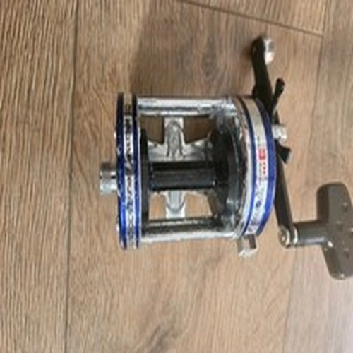 Abu Ambassadeur 7500 C3 CT Multiplier Fishing Reel Used Condition