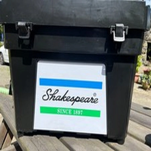 shakespeare seat box used good condition