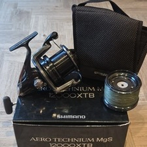 Shimano Aero Technium MgS 12000XTB Spinning Reel + Spare Spool, Box, Bag