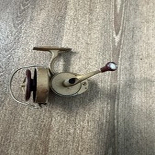 VINTAGE K.P MORRITT FISHING REEL 1960's please read description 