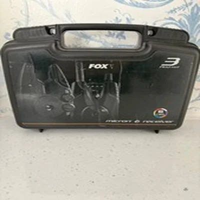 Fox Micron MX Bite Alarm 3 Rod Set with receiver 