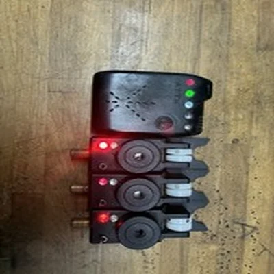 Steve Neville Alarms X3 Mk 2 with Atts Receiver Carp Fishing Tackle