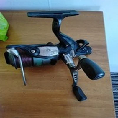 Fishing Reel  with 2 spare spools 1m