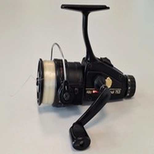 ABU Garcia Cardinal 753 fishing reel