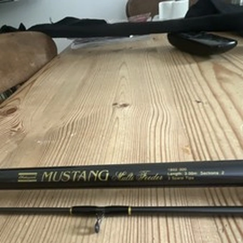 Shakespeare Mustang 1802-300 Multi Feeder Fishing Rod with only one spare tip