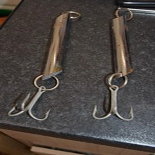PAIR VINTAGE  treble  hook  very HEAVY 9" LURES