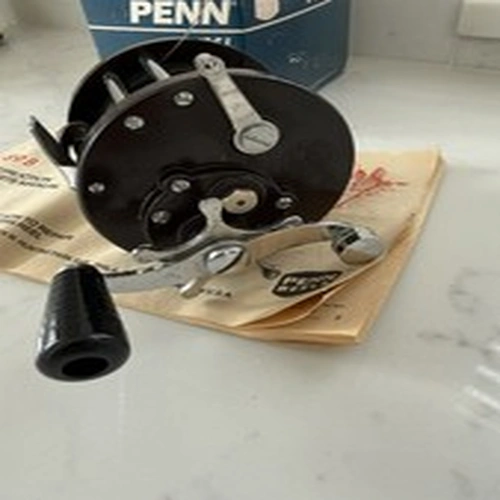 PENN VINTAGE SEA-BOY 85L FISHING REEL WITH ORIGINAL BOX