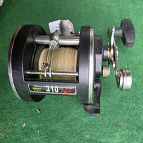PENN 310 GTi level wind multiplier sea reel. 