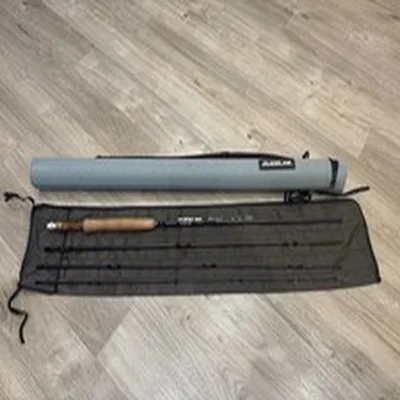 Guideline LPXe 9 ft 4pc 5 weight Fly Rod and guideline reach reel combo