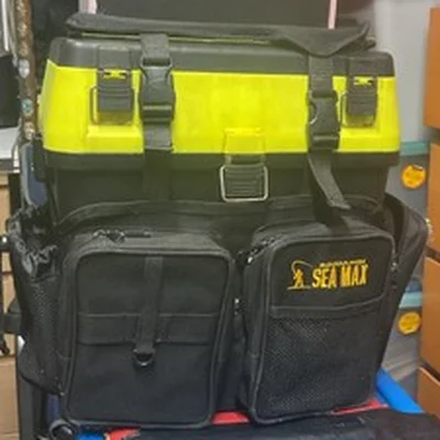 RODDARCH SEA Max TACKLE BOX WITH SHOULDER HARNNES Used Condition
