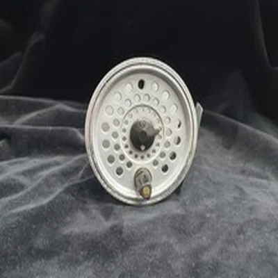 Diawa SF 708 33/8” x 1” fly reel Good user