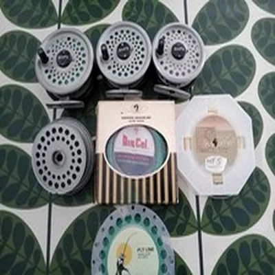 FLY FISHING JOBLOT OF 3 LEEDA RIMFLY REELS 1 SPARE SPOOL PLUS 2 AIRCEL FLY LINES
