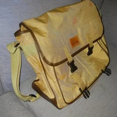 Quality Vintage DAIWA Canvas Shoulder Fishing Bag