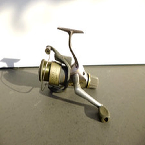 SHIMANO SAHARA 3000 RE HIGH SPEED 5.1.1 4BB  GOOD CONDITION COARSE FISHING REEL.