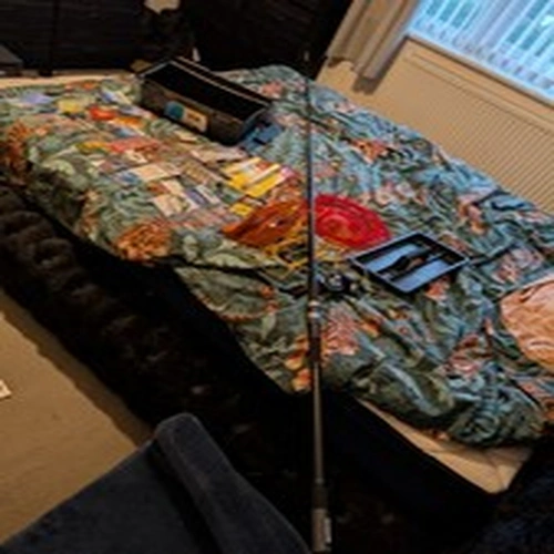 Sea Fish Rod 9ft And  Real And Tackle Box  Bundle