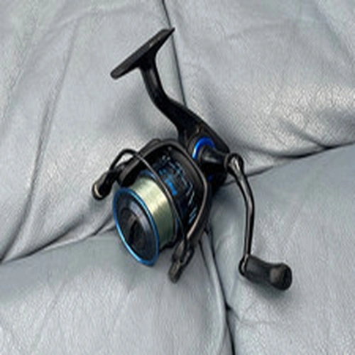 Preston 'INERTIA 320' Fixed Spool Reel - Ideal for short/medium range - Good