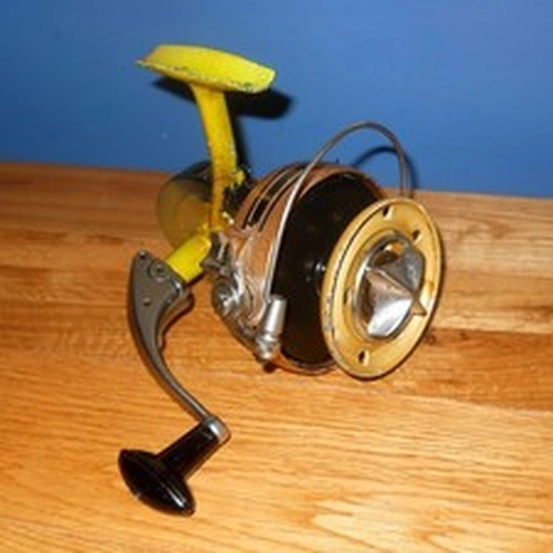 Large Vintage Intrepid Surfcast  Sea Fishing Reel