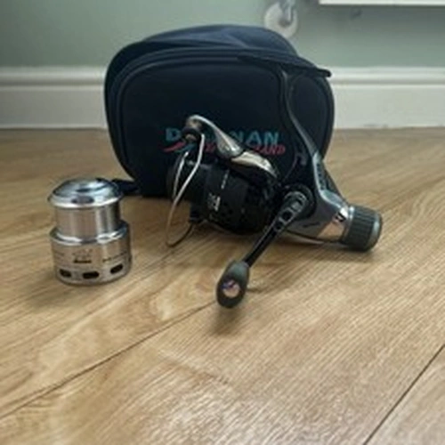 Okuma Zeon ZR 30M Fishing Reel with Spare Spool +Case