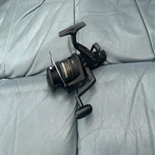 Shimano 'AERO BAITRUNNER 8010 XT-7' Free-Spool Reel - Smooth runner - Good order