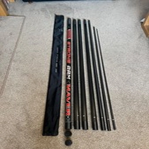 Maver 'STRONG ARM' 11m Pole - 20+ Elastics - Strong- Rigid - Excellent