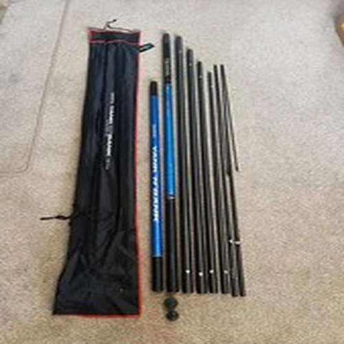 Daiwa 'YANK N BANK' 10m Margin Pole YNB10AU - 20 Elastics - 2 Top Kits - Superb