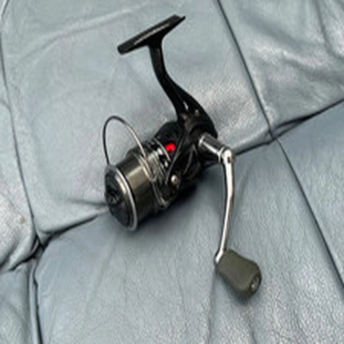 Fox Rage 'PRISM C2500' Fixed Spool Reel - Original model -Works fine, fair order